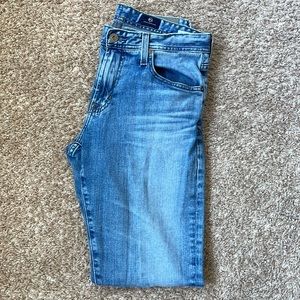 AG Jeans 30 x 32 Slim Straight